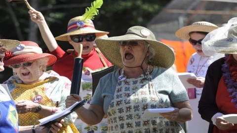 Oregon voters turn to local ballot in bid to block Trump-backed port fossil fuel export terminal