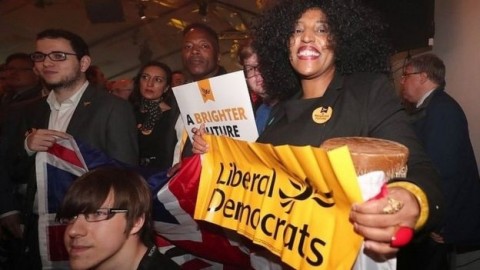 Brexit: Lib Dem manifesto pledges new EU referendum