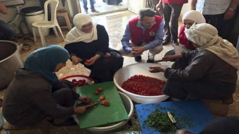 Red Cross says it’s stepped up aid deliveries across Syrian front lines, into capitulation zones