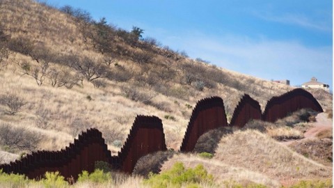 Now Trump says he’ll get the sun to pay for his wall on the Mexican border