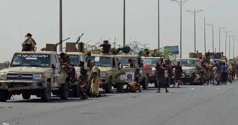 Pro-government forces advance towards central Hodeida on Thursday. Photo: Khaled Ziad / AFP/ Getty Images