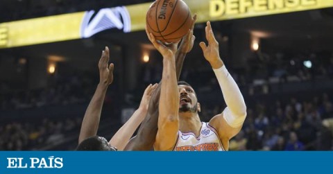 Enes Kanter, Knicks player in a NBA game this season