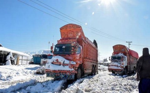 Severe weather kills 130 in Pakistan, Afghanistan