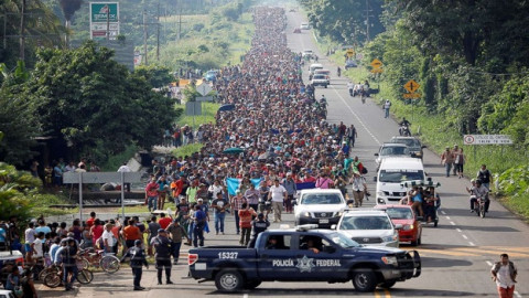 mexico-caravan-2-rt-jt-181021_hpEmbed_3x2_992