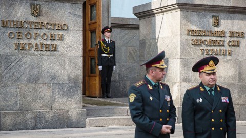 Стало известно о вмешательстве нардепа в коррупционный скандал в Минобороны