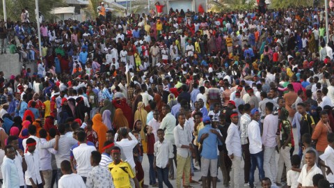 Tens of Thousands March in Somalia to Protest Mogadishu Bombing