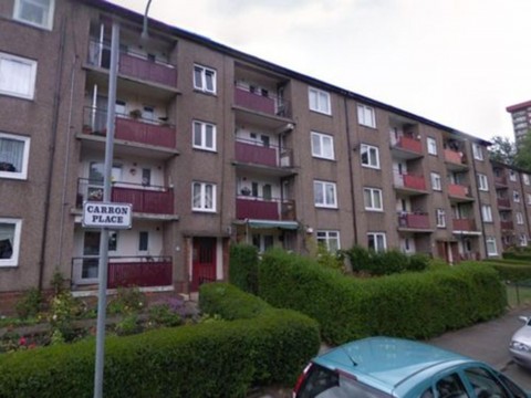 Gunshots fired on Christmas Day see residential Glasgow street sealed off