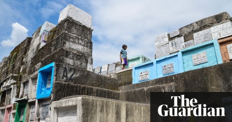 Graveyard living: inside the 'cemetery slums' of Manila