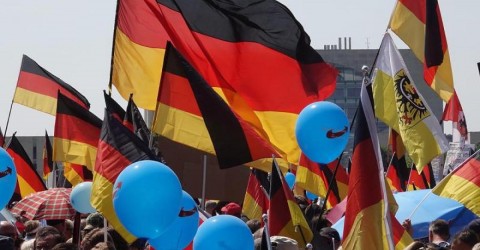 Wer als Journalist bei einer Anti-AfD-Demo mitläuft, verliert seine Glaubwürdigkeit